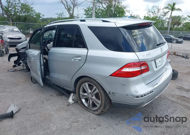 4JGDA5JB8DA230487: 42364123