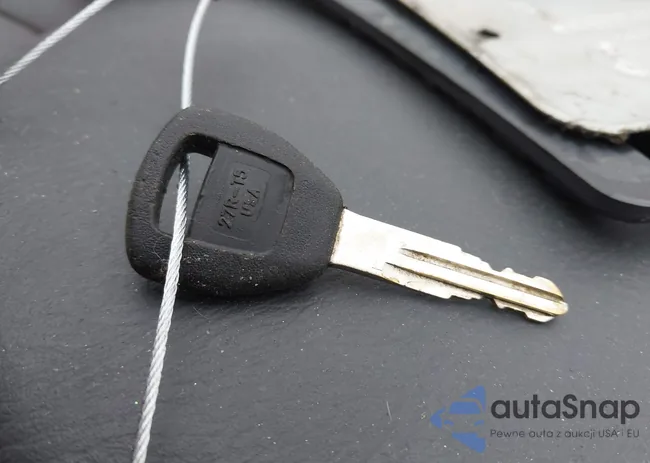 1HGCG22562A037453: 42364209