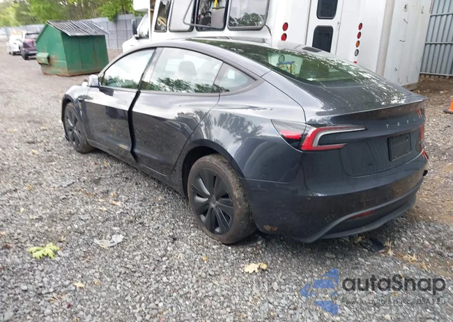 5YJ3E1EB6RF830852: 42364243