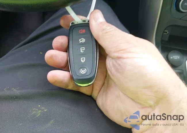 1FADP3J22JL314771: 42364324