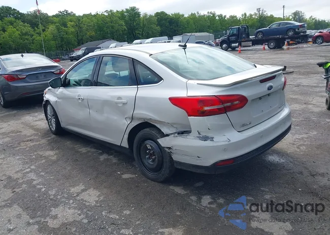 1FADP3J22JL314771: 42364324