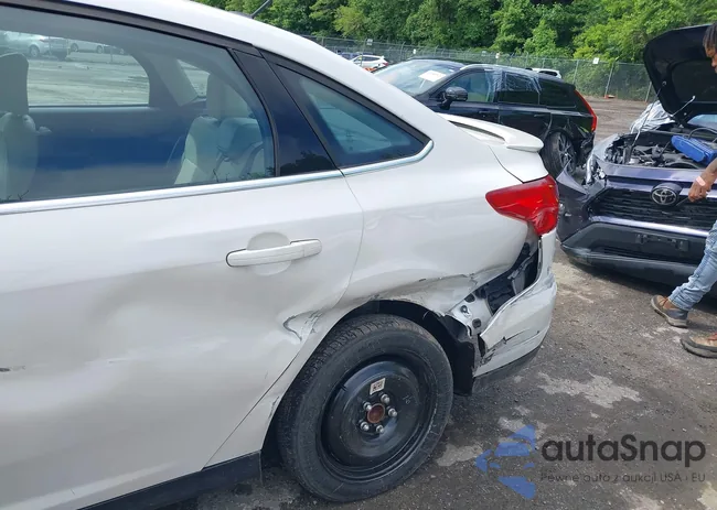 1FADP3J22JL314771: 42364324