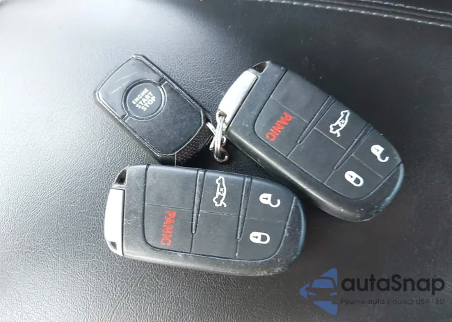 1C3CCCBB0FN553087: 42364325