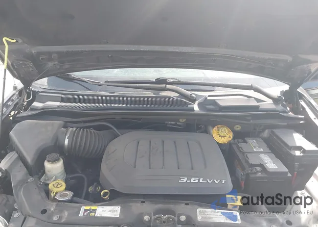 2C4RC1BGXGR230272: 42364329