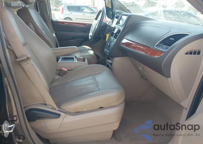 2C4RC1BGXGR230272: 42364329