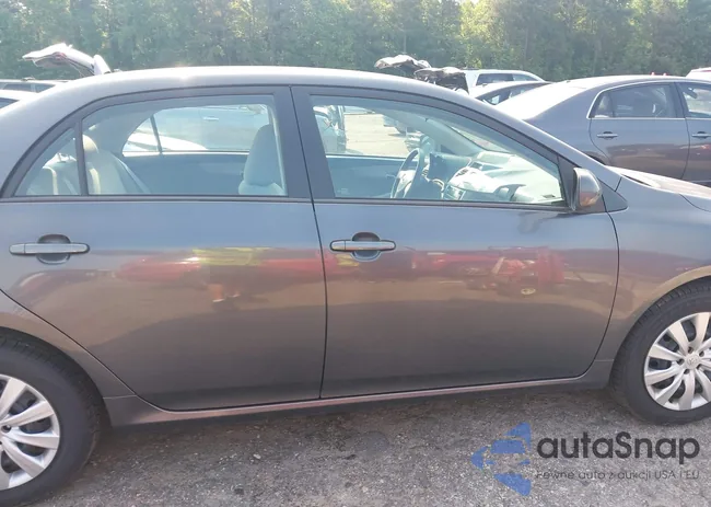 2T1BU4EEXCC788742: 42364354