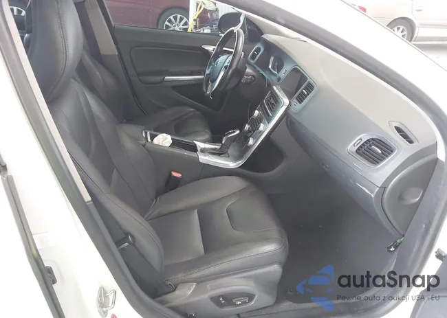 YV440MWK7J2054707: 42364359