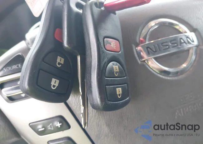 1N6AF0LY1LN801075: 42364361