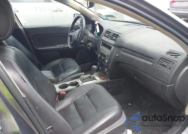 3FAHP0JG1CR100600: 42364387