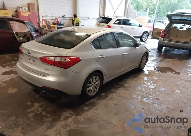 KNAFX4A83F5345209: 42364433