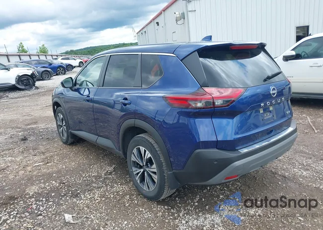 JN8BT3BA3PW415266: 42364477