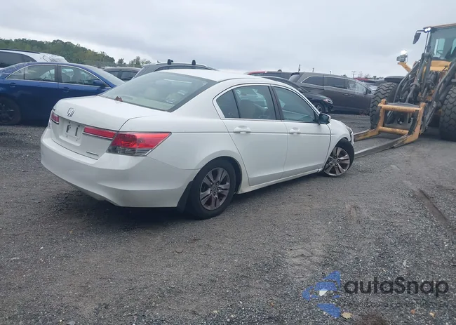 1HGCP2F69BA147433: 42364507