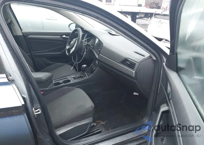 3VWCB7BU0KM200275: 42364549