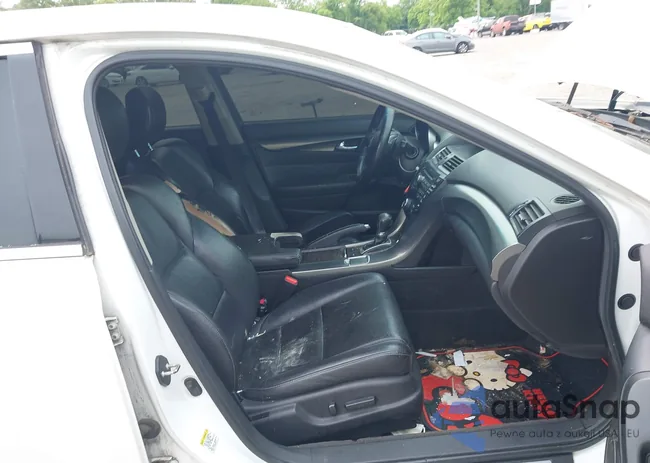 19UUA8F38EA003925: 42364590