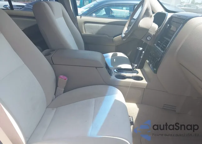 1FMEU7D88AUB13090: 42364672