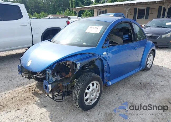 3VWCF21C3YM415089: 42364011