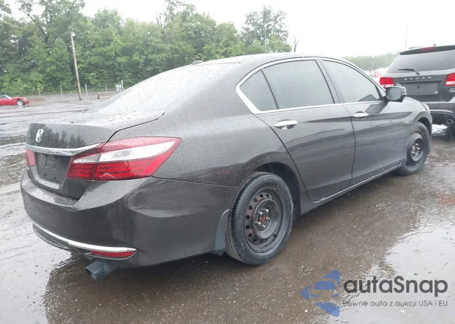 1HGCR2F92GA151772: 42365143