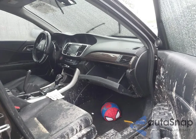 1HGCR2F92GA151772: 42365143