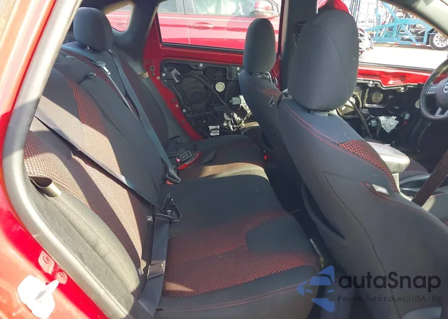 1C3CDFBBXFD405162: 42365182