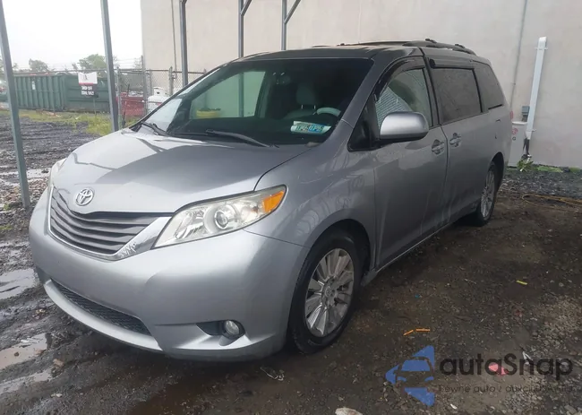 5TDDK3DC2BS001748: 42365243