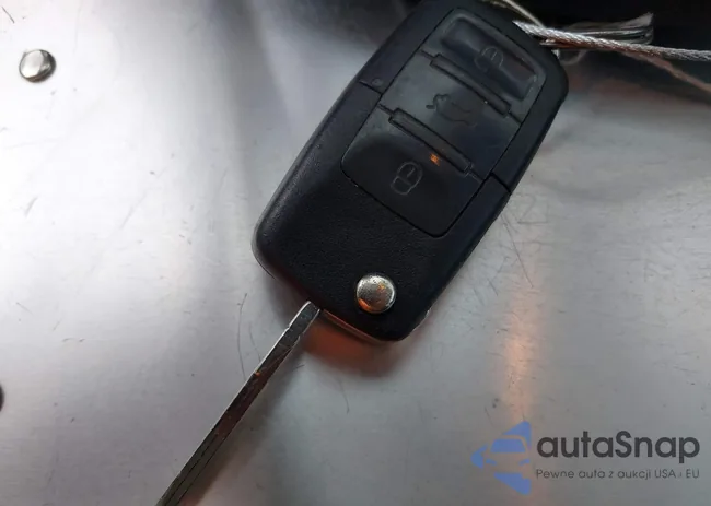 3VWTM71K49M300125: 42365254