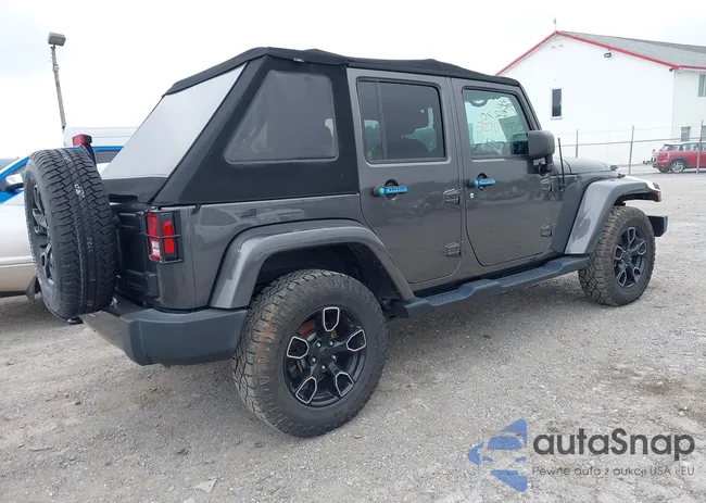 1C4BJWEG5JL879543: 42365270