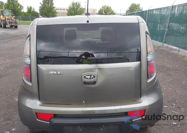 KNDJT2A29A7035846: 42365341