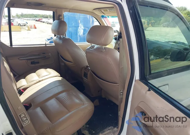 1FMZU77E21UA07978: 42365384