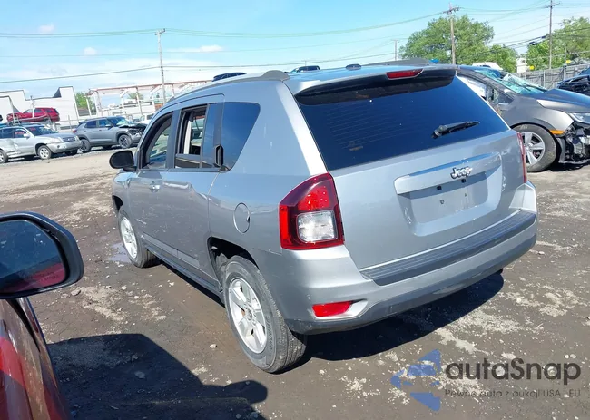 1C4NJCBA3HD185854: 42365395