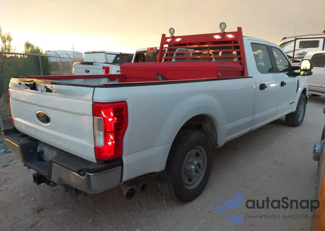 1FT7W3AT0HED60746: 42365684