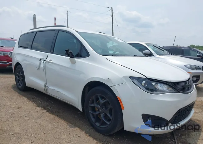 2C4RC1EG3KR522379: 42364857