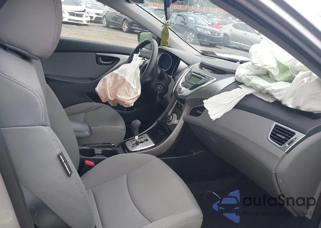 KMHDH4AE1BU118688: 42366129