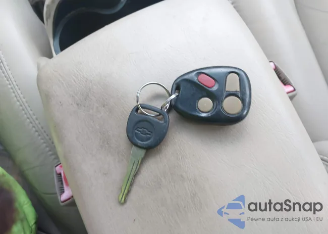 2G1WP521949110560: 42366178