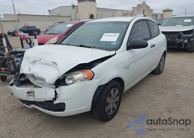 KMHCM36C89U131456: 42366254