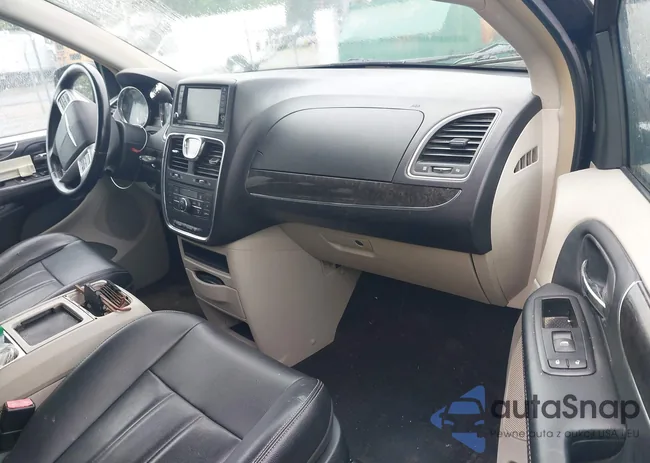 2C4RC1BG5ER304467: 42366395