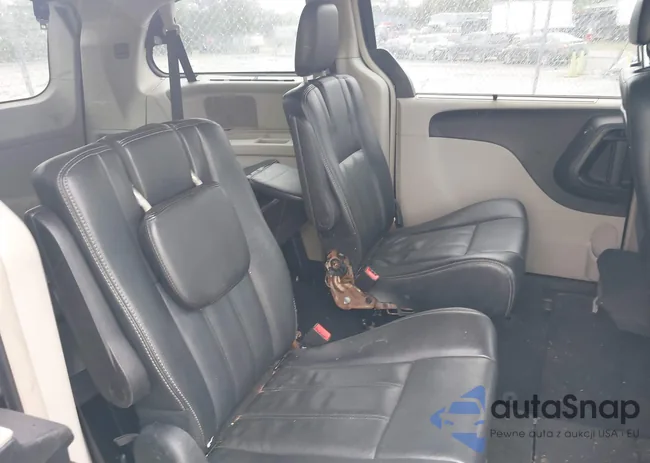 2C4RC1BG5ER304467: 42366395