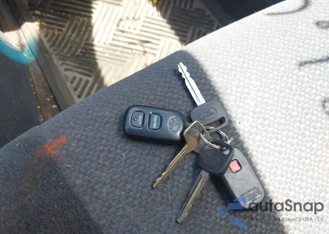 2T1BR32E04C305034: 42366447