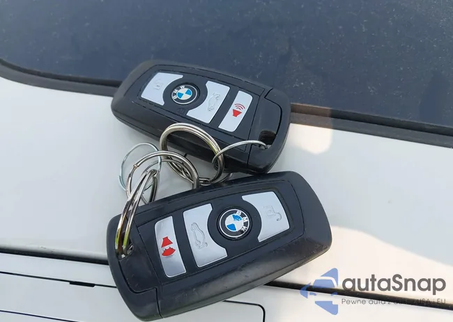 WBA5A7C56GG150843: 42366463