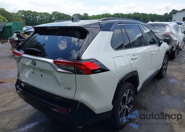 JTMEB3FV5PD153352: 42366585