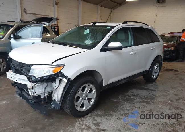 2FMDK3JC2EBA81400: 42366617