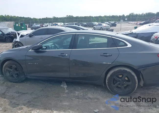 1G1ZB5ST9JF111787: 42366053