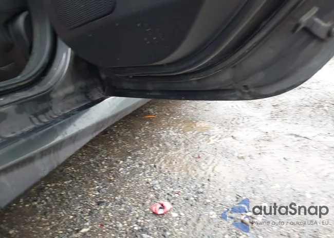 3FADP4GX0JM107898: 42367441