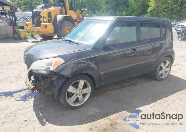 KNDJT2A22B7320096: 42367471