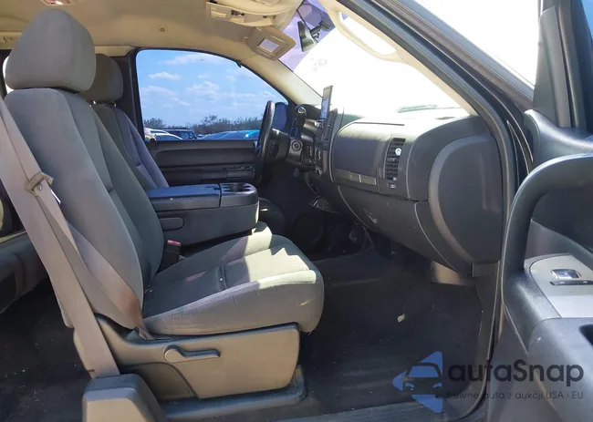 1GCEC29069Z288000: 42367500