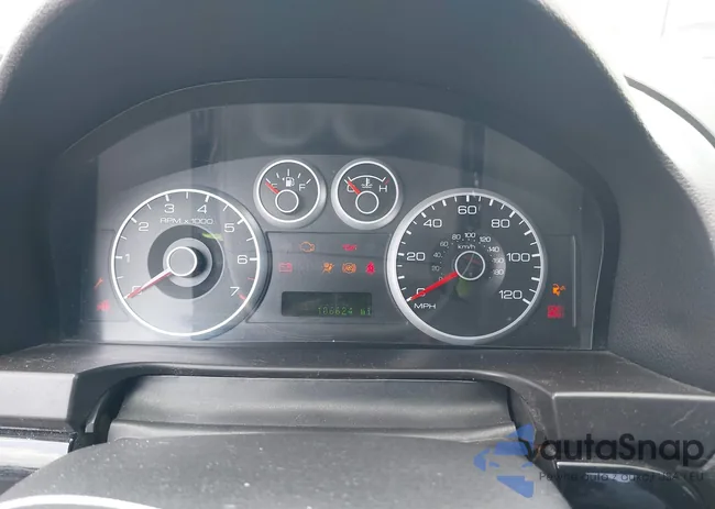 3FAFP08126R208267: 42367527