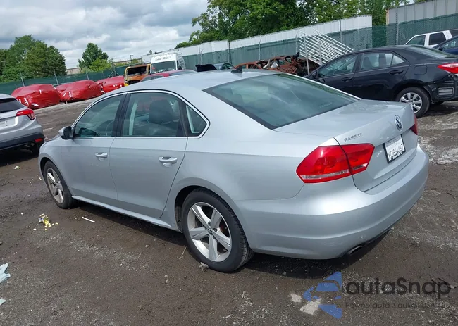 1VWBT7A3XFC011108: 42366730