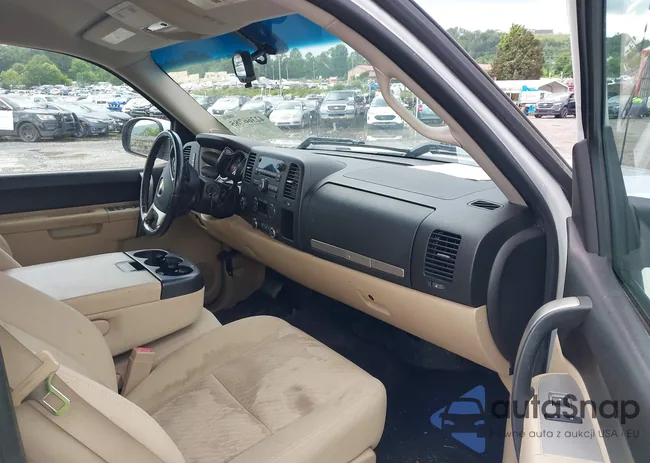 1GCRKSE32BZ208783: 42366785