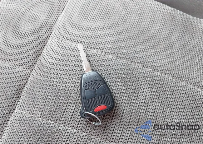 1D8GU28K77W691914: 42366925