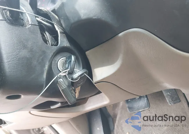 4F2CU09131KM56979: 42366932