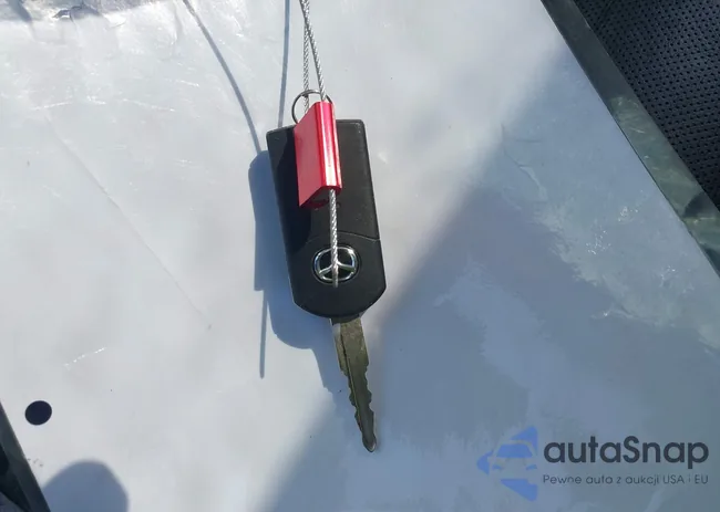 JM1CW2DL8E0171016: 42366988